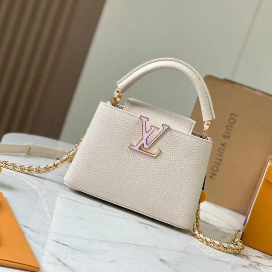Louis Vuitton LV Capucines Beige LV Pattern Purple 21cm