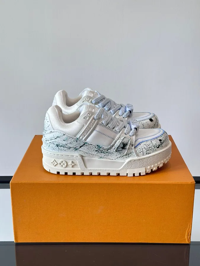 LV Men White Leather Painted Sneakers