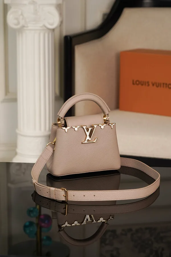 Louis Vuitton Capucines