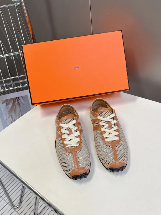 Hermes Women Beige Mesh And Tan Leather Sneakers