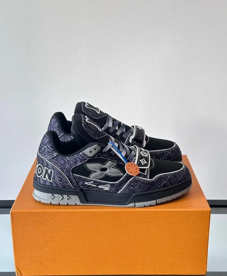 LV Men Black Fabric Sneakers