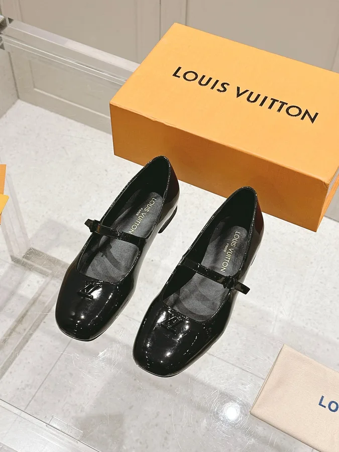 LV Women Black Patent Leather Mary Jane Loafers