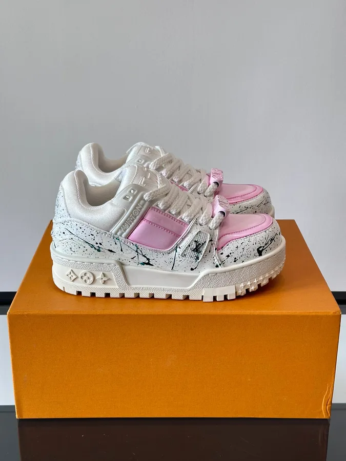 LV Men White Pink Leather Sneakers