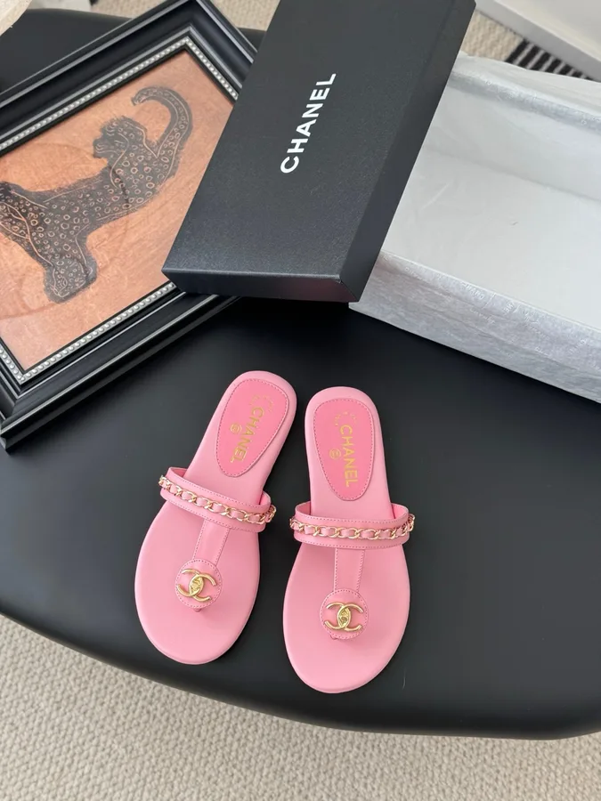 Chanel Women Pink Leather Slides With Gold Chain