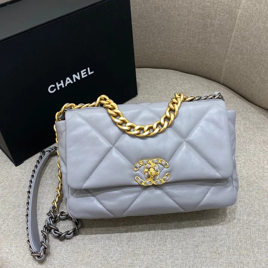 CHANEL 19 Bag Small Light Grey
