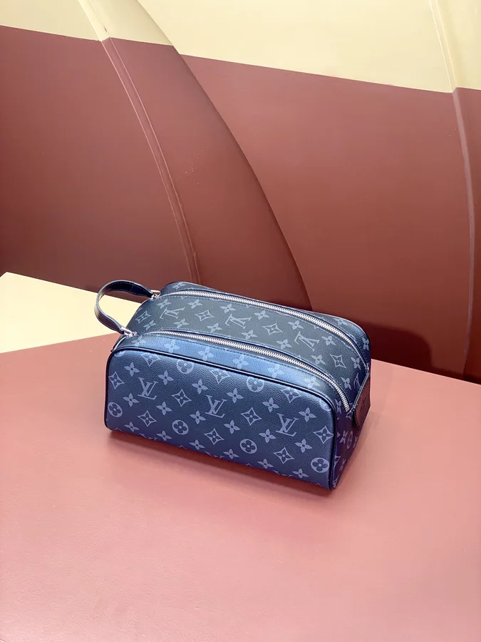 Louis Vuitton Dopp Kit Toilet Pouch