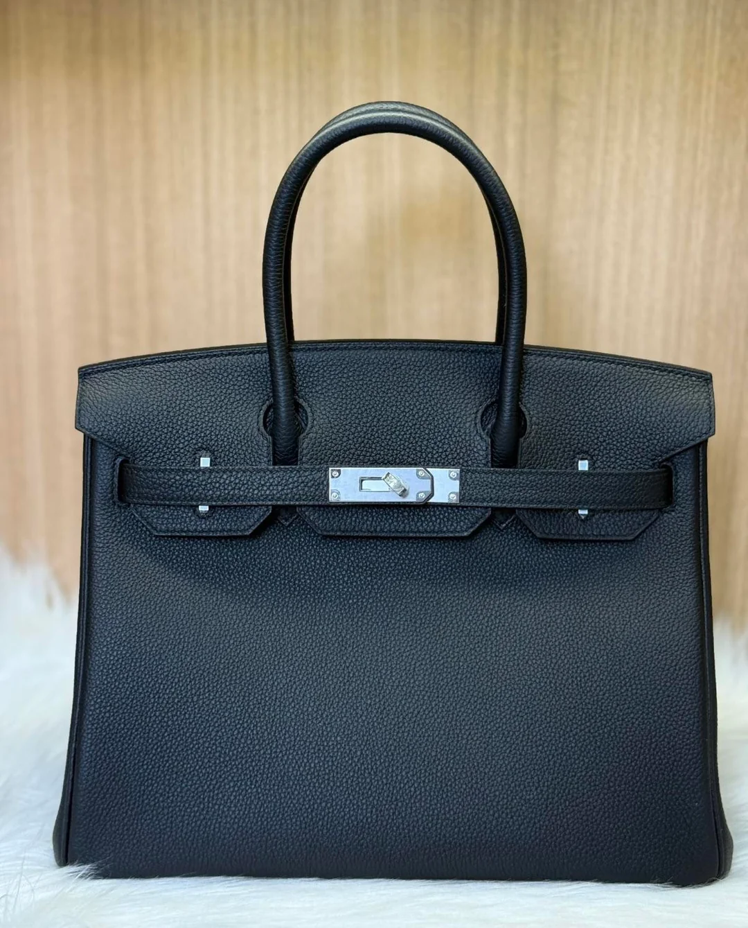 HN 25 Black Togo Leather with Palladium Hardware