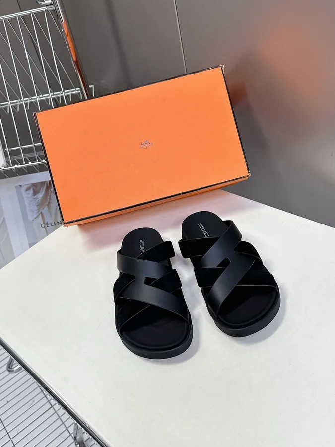 Hermes Women Black Leather Suede Sandals
