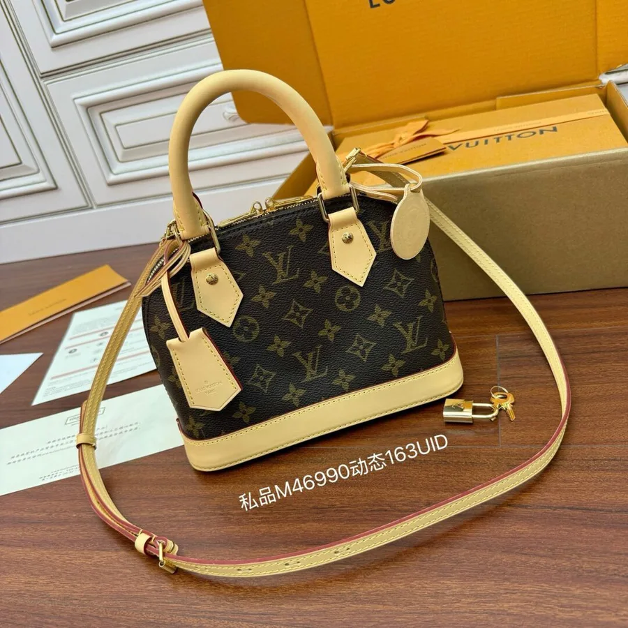 Louis Vuitton Alma BB bag in Monogram