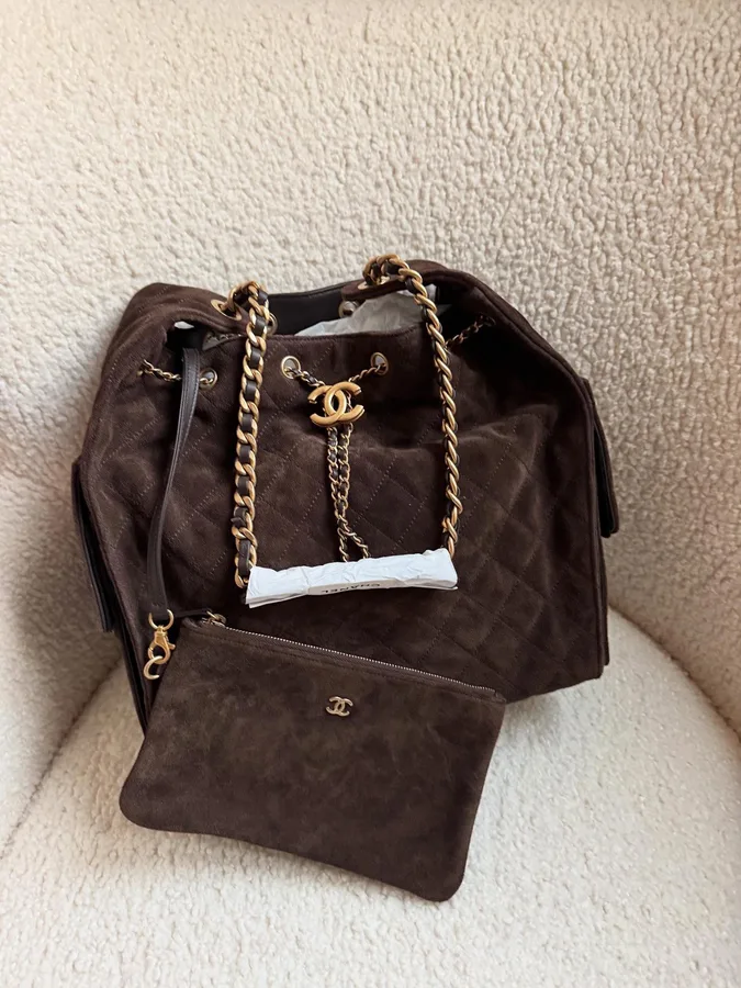 Chanel 25 Medium Chocolate Brown Gold hardware