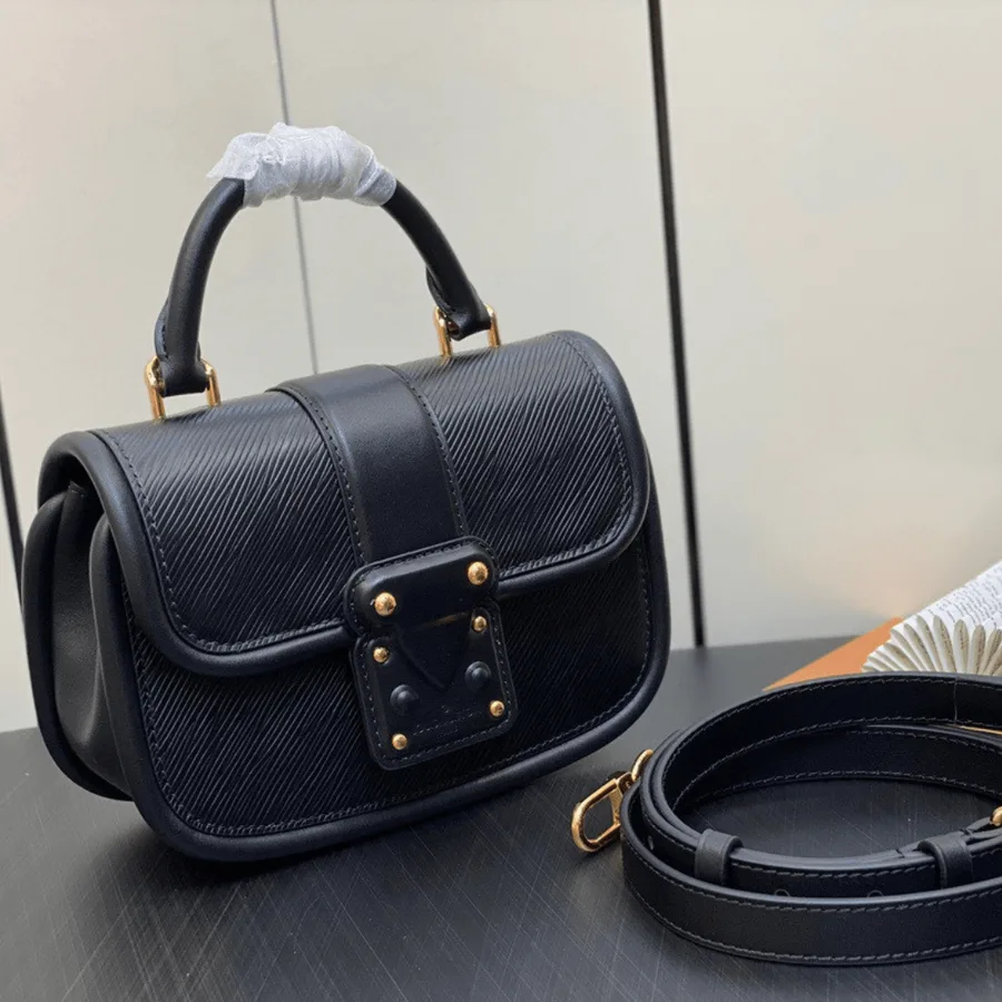 Louis Vuitton Hide and Seek Bag Black Woman’s Handbags 21x15x8cm