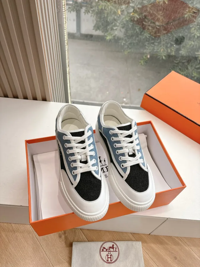 Hermes Women Black Blue Canvas And Leather Sneakers