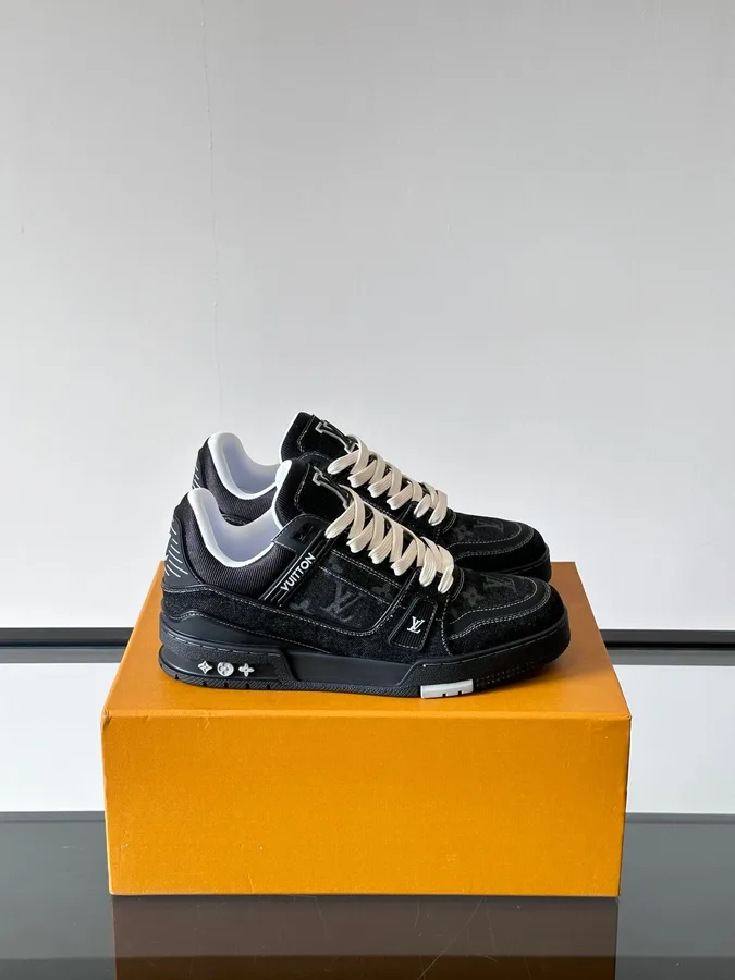 LV Men Black Suede Sneakers