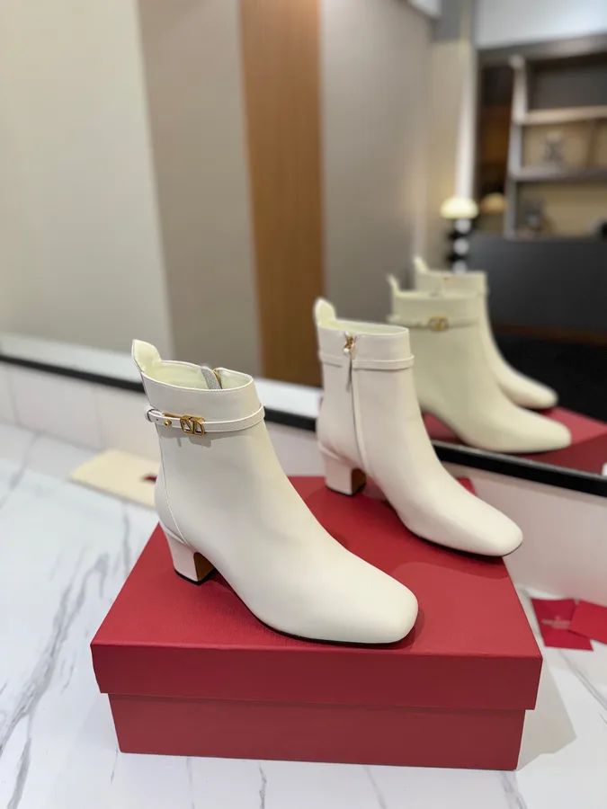 Valentino Women White Leather Ankle Boots