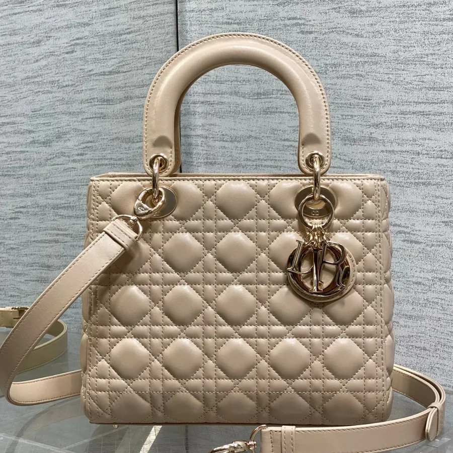 Dior small Lady Dior bag in Beige Cannage