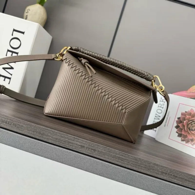 Loewe Puzzle Bag