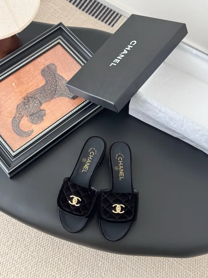 Chanel Women Black Quilted Velvet Slides