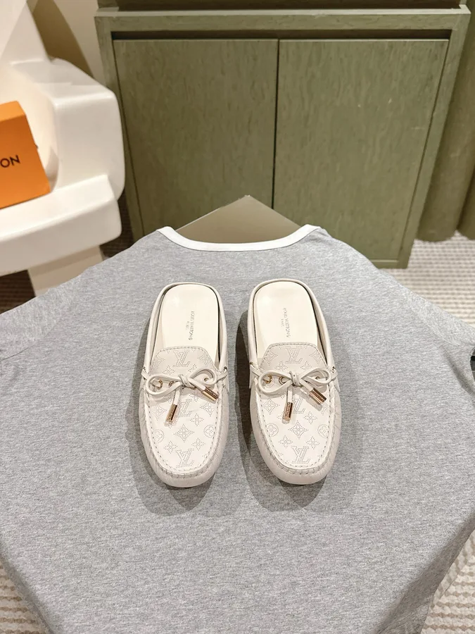 LV Women White Leather Mules