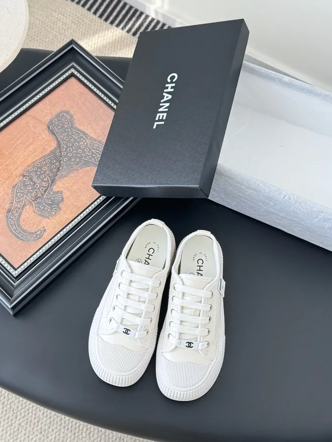 Chanel Women White Canvas Sneakers