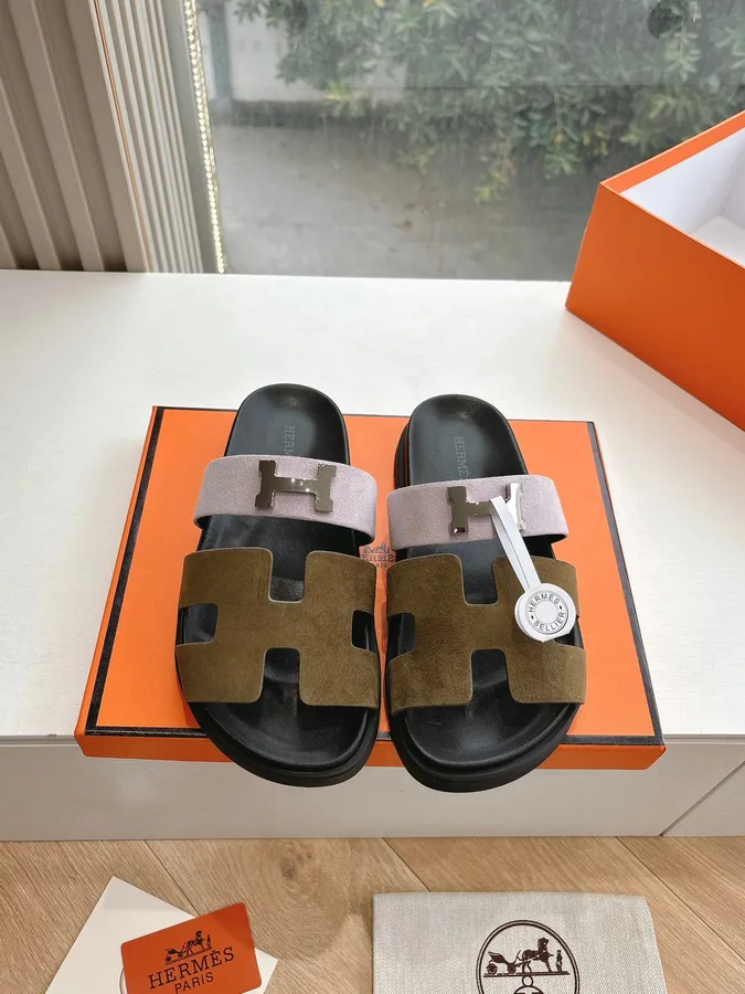 Hermes Women Pink And Olive Suede Sandals