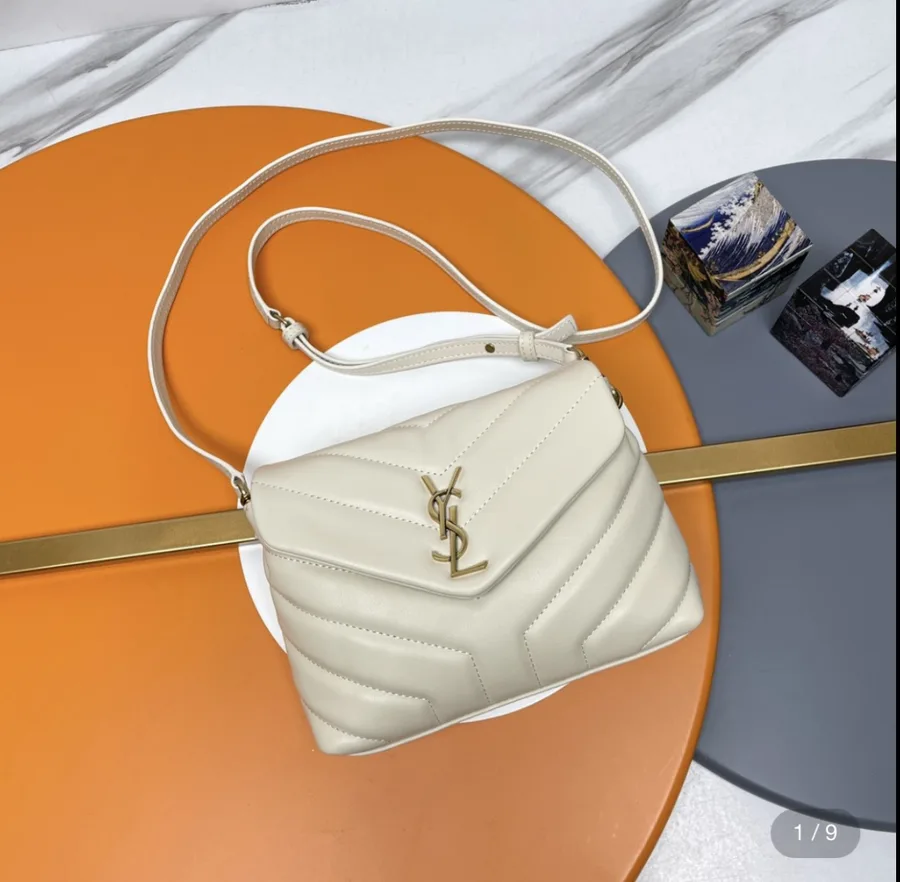 Saint Laurent Toy Loulou bag in quilted leather