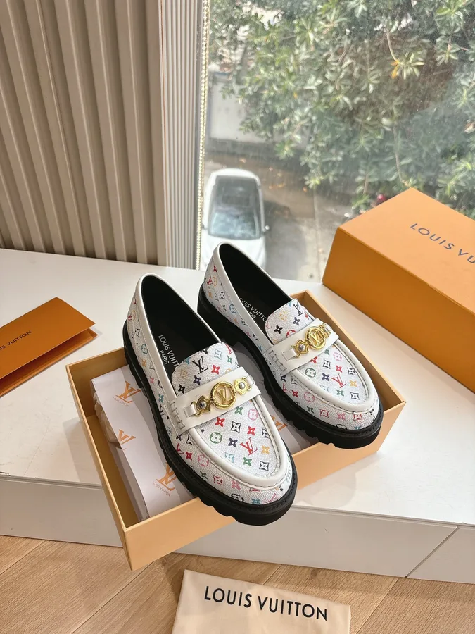 LV Women White Patterned Leather Loafers