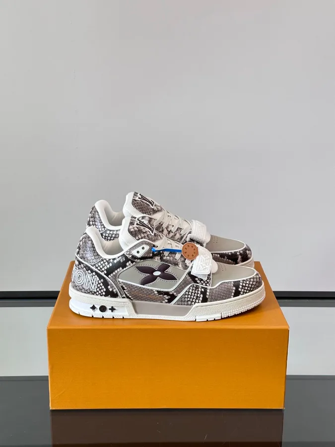 LV Men White And Gray Snakeskin Leather Sneakers