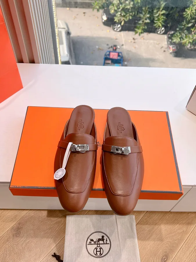 Hermes Women Brown Leather Slip On Mules