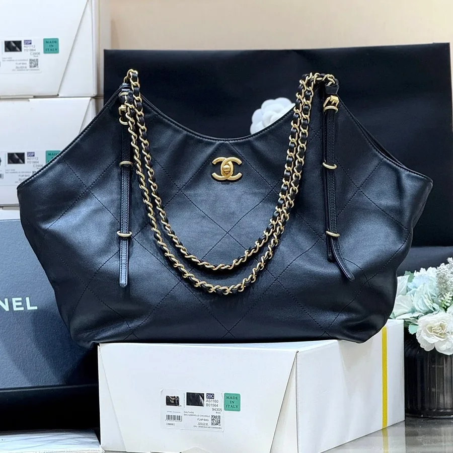 Chanel Medium Maxi Shopping Bag 47 in Black Calfskin Gold-tone Metal