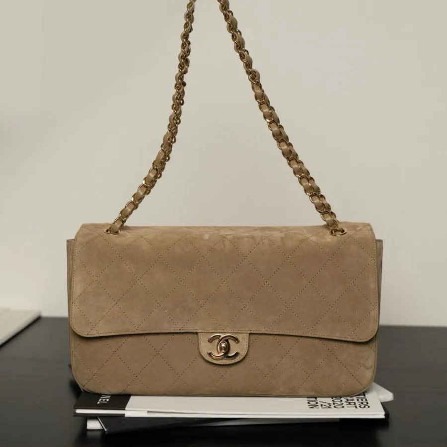 Chanel Maxi Souplissimo flap bag