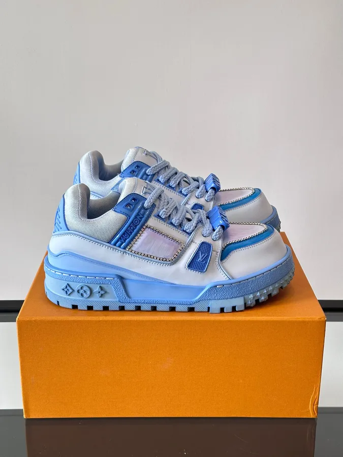 LV Men Light Blue Leather And Fabric Sneakers