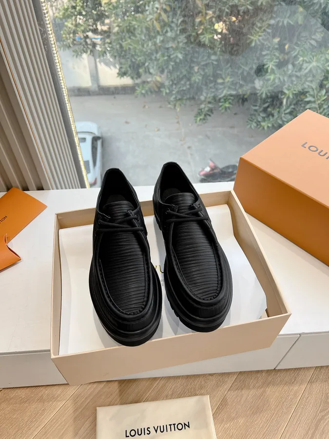 LV Women Black Leather Loafers