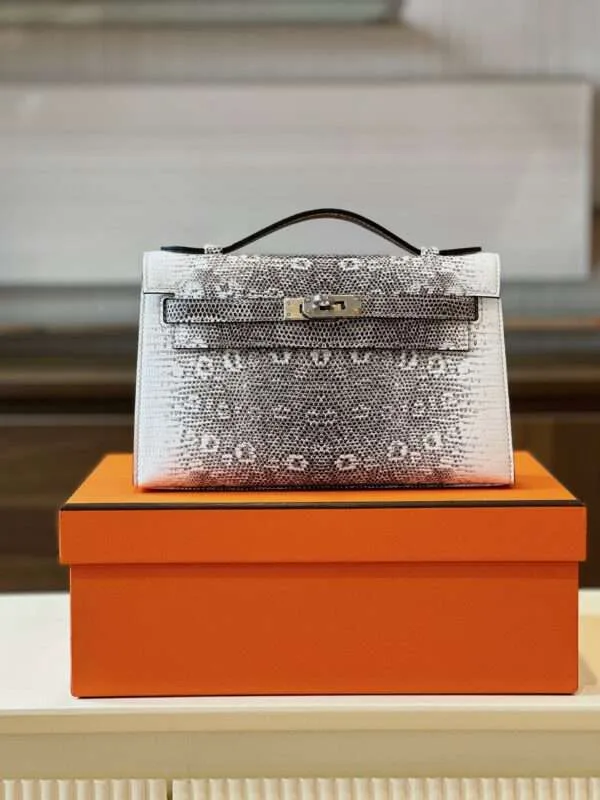 HN Omber Lizard Handbags Lizard Skin 22cm
