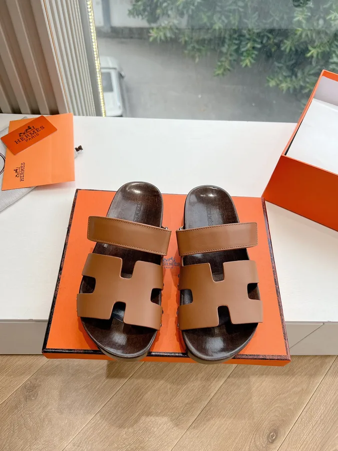 Hermes Women Brown Leather Sandals