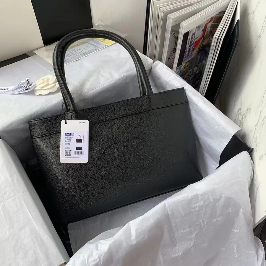 Chanel Vintage Classic Like Auth Handbags Black Woman’s 30x21x8cm