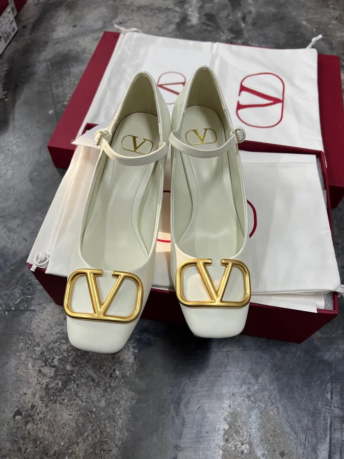 Valentino Women White Leather Heels