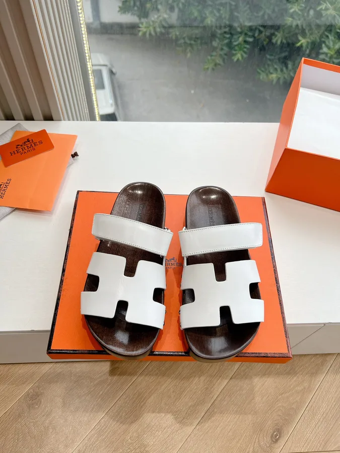 Hermes Women White Leather Wood Insole Sandals