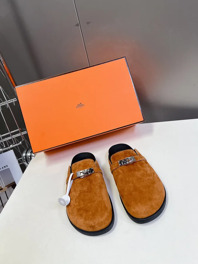 Hermes Women Designer Shoes 015