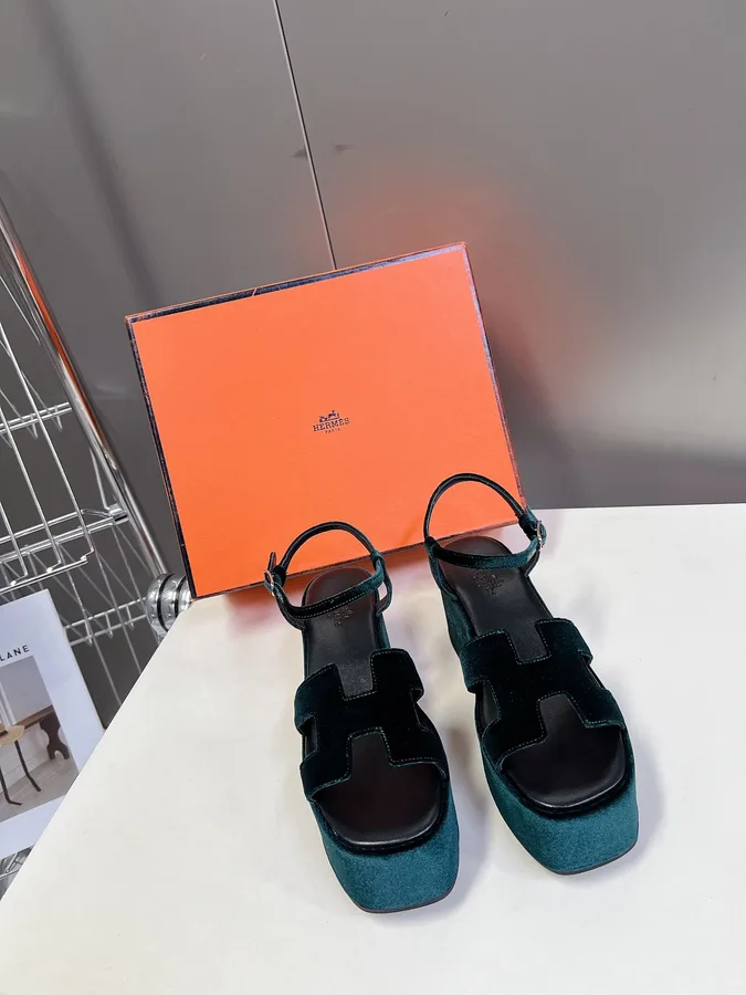 Hermes Women Dark Green Velvet Sandals