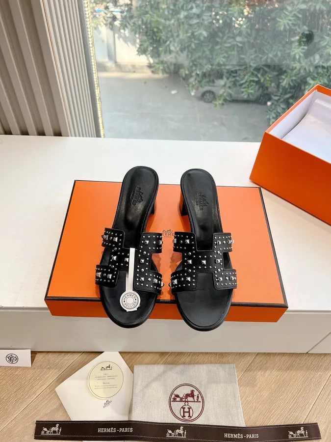 Hermes Women Black Leather Studded Mules