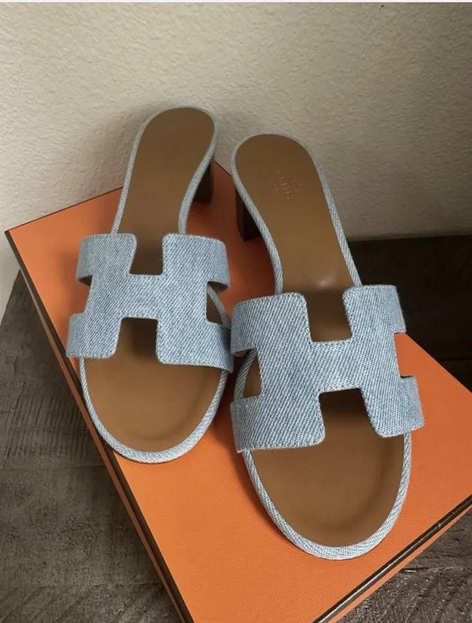 Hermes sandals