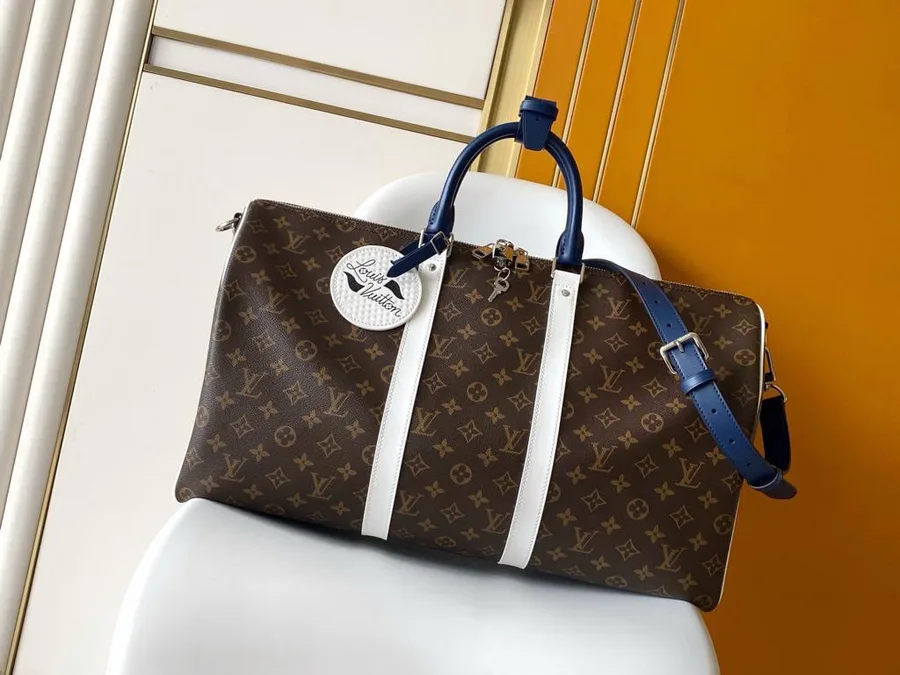 LV Keepall Bandoulière 50