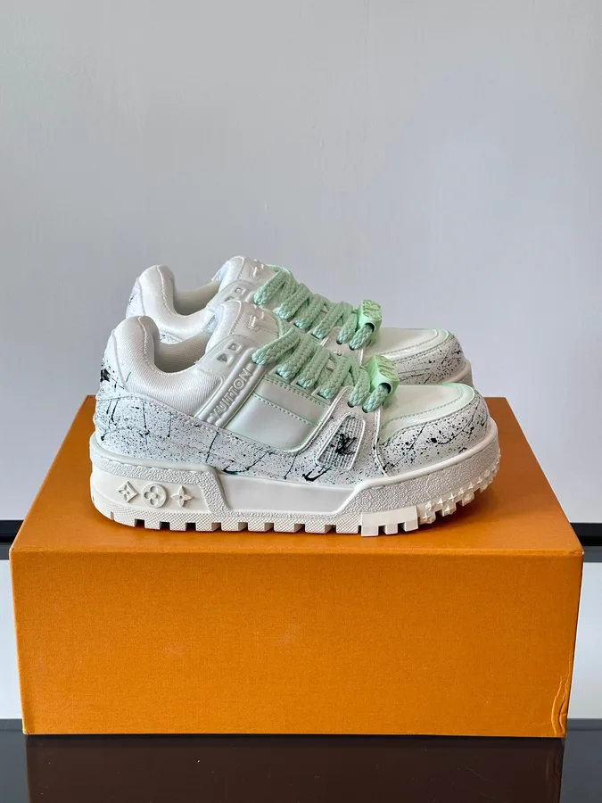 LV Men White Leather Paint Splatter Sneakers