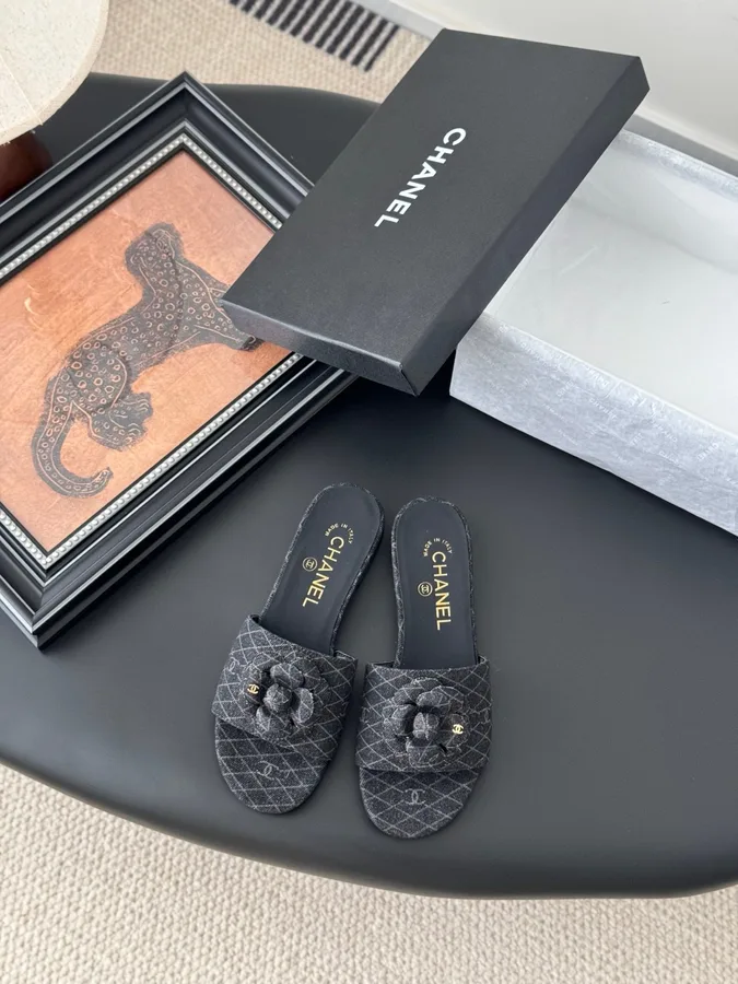 Chanel Women Black Quilted Fabric Slides