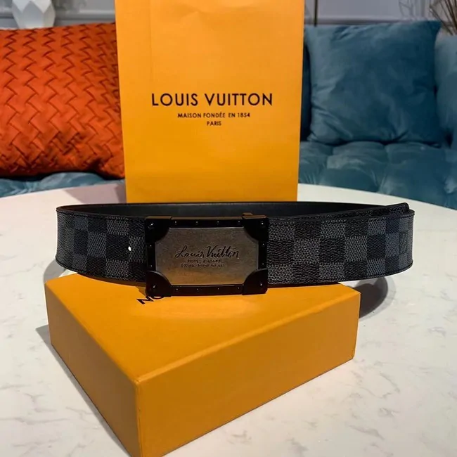 Louis Vuitton Leather Belt M0198 30MM HY209cf57