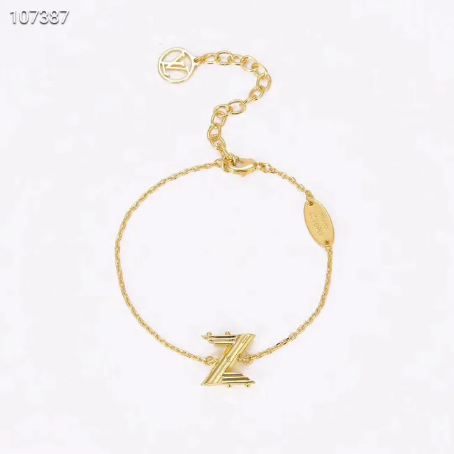 AAA Replica Louis Vuitton Bracelet CE5674 HY9788VB75