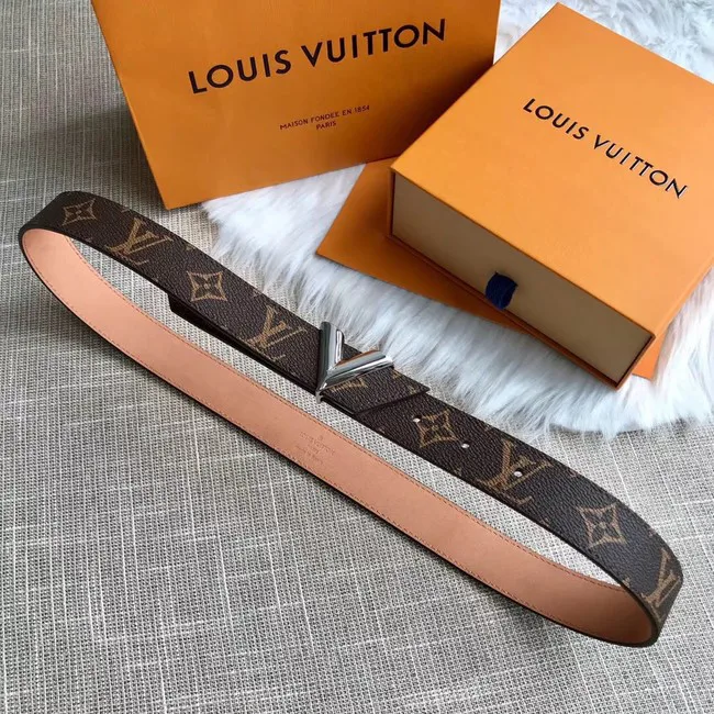 Quality Louis Vuitton Leather Belt M0197W 30MM HY17925Vu63