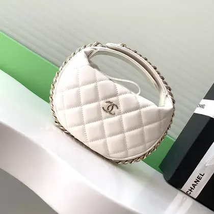CHANEL 23C white hula hoop clutch — Chanel Handbags sample