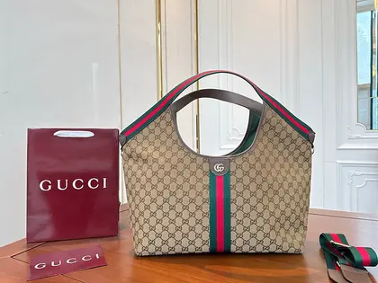 Gucci Giglio small tote bag — Gucci Handbags sample