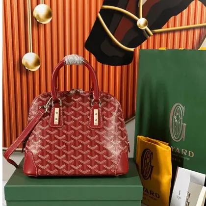 Goyard Alma Vedome Red Super Quality Handbag With Fabric Wrapped Leather Strap 24cm — Goyard Handbags sample